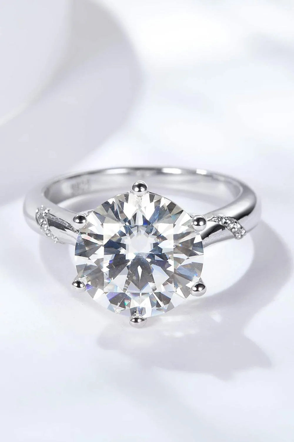 5 Carat Moissanite Solitaire Ring Moissanite - Tophatter Daily Deals